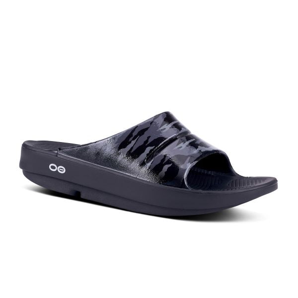 Oofos Black and Grey Camo Ooahh Slides 1103-BLK/GRYCMO