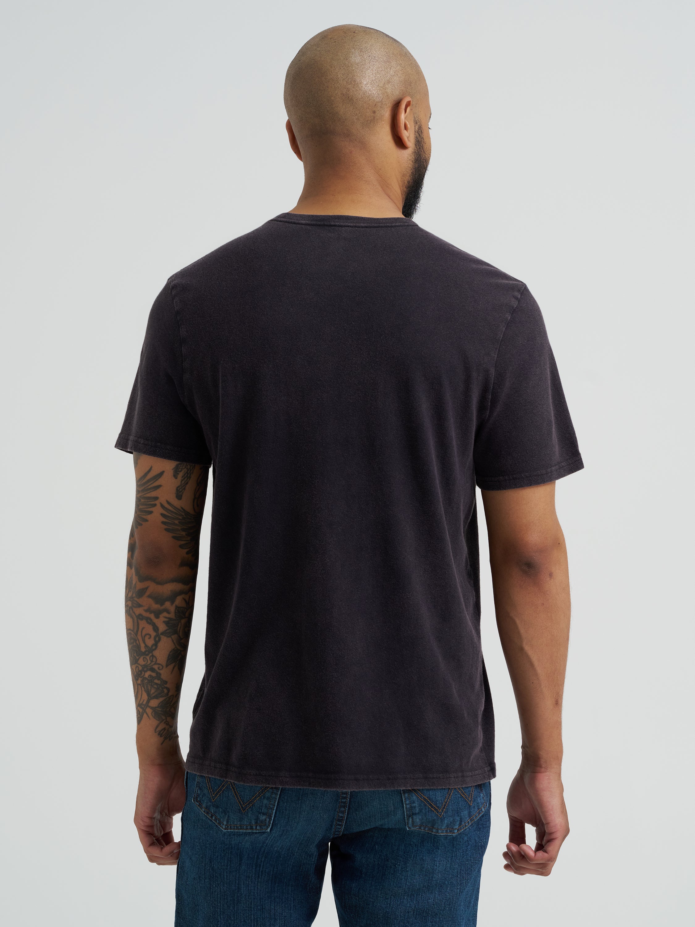 Wrangler Black Beauty Men's Guitar Logo Graphic T-Shirt 112365652