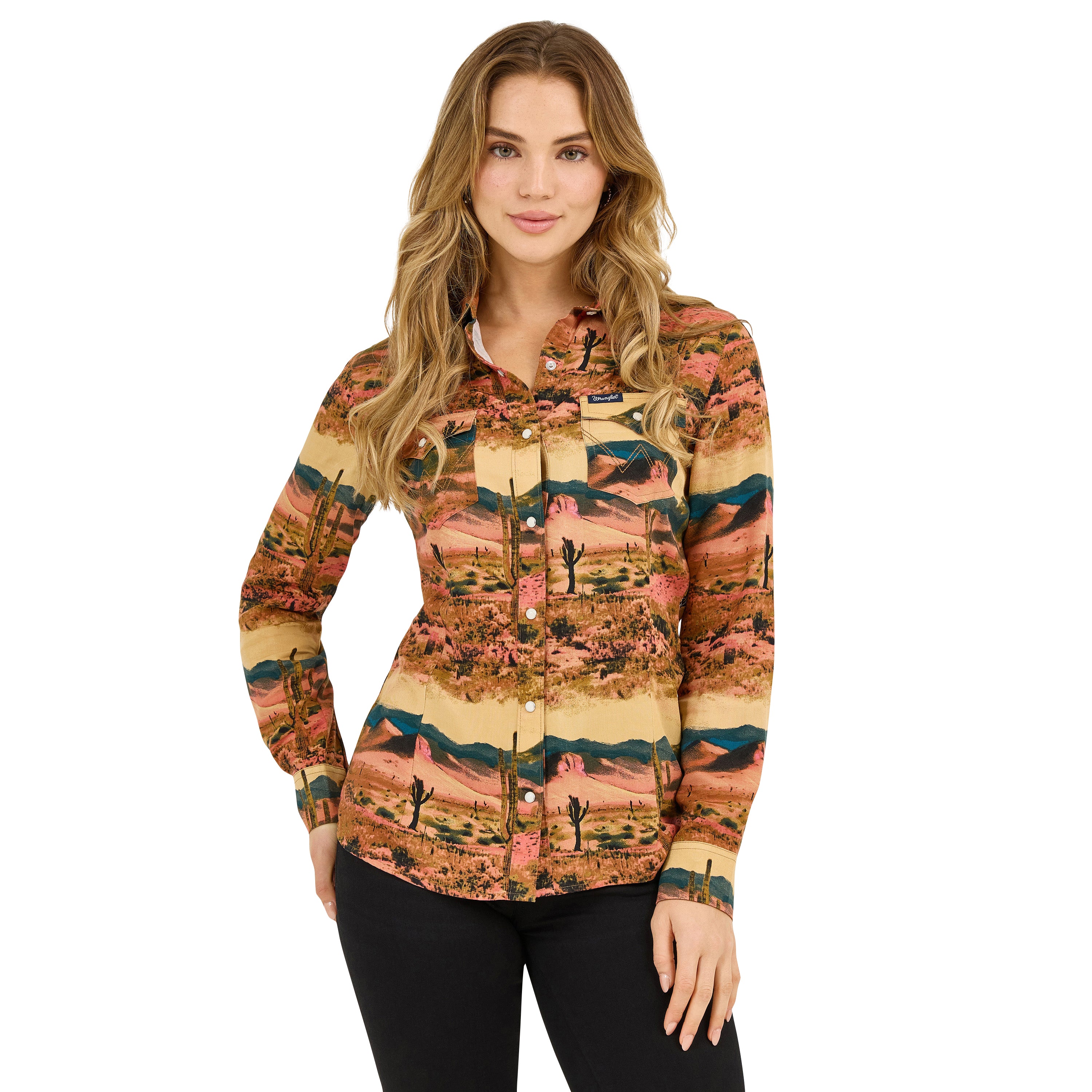 Wrangler Desert Tan Women's Desert Print Collared Longsleeve Western Snap Top  112371687