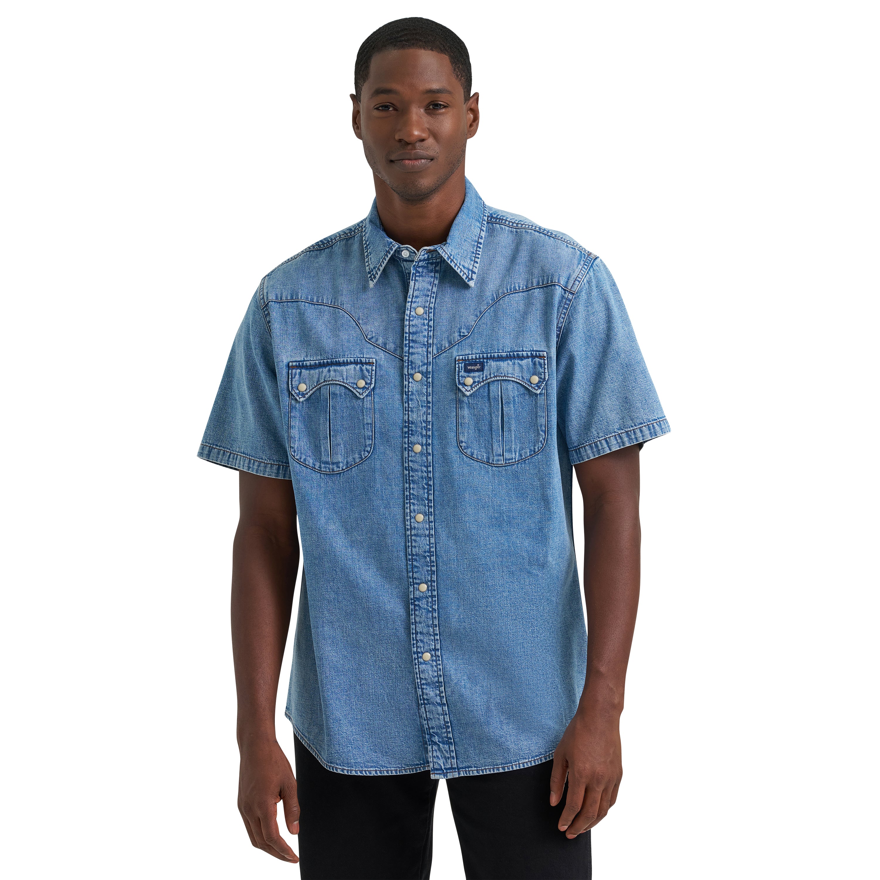 Wrangler Light Wash Denim Men's Vintage Inspired Sculpted Yoke Denim Snap Shirt 112374816