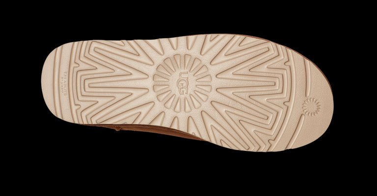 サンダル UGG FW25 Loafers & Slippers (1129290 CHE) Ugg Classic Slip-On Slipper Men's- Chestnut
