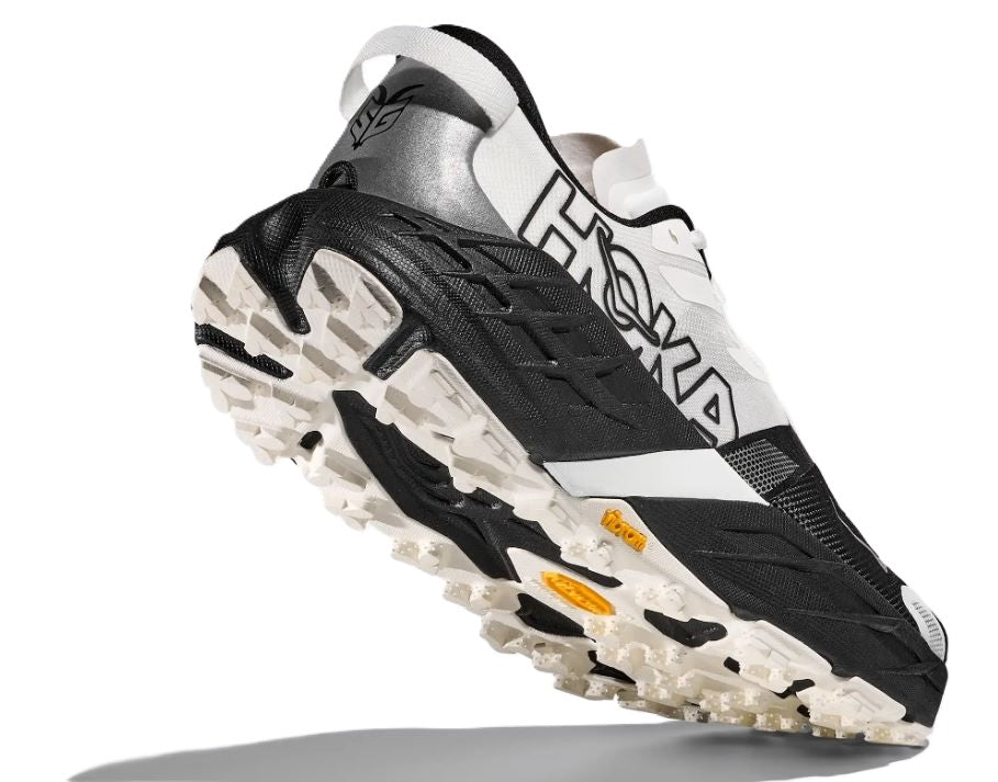 Hoka Black/White Speedgoat 7 Women's Trail Running Shoes 1171929-BWHT