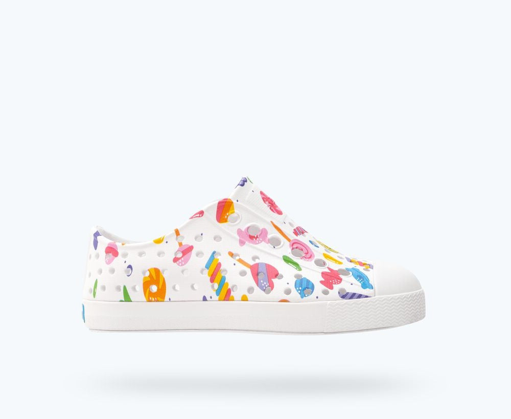 Native Shell White/Shell White/Retro Candy Jefferson Little Kids Sneakers 13111501-9260-C