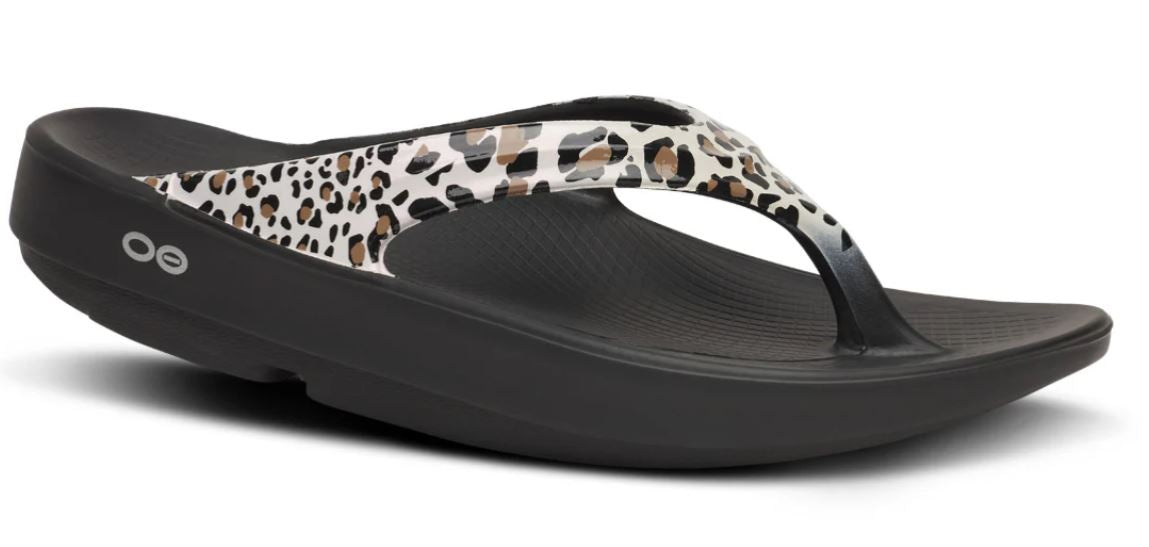 Oofos Leopard OOlala Luxe Limited Edition Women's Recovery Sandals 1403-WHTLEOPARD
