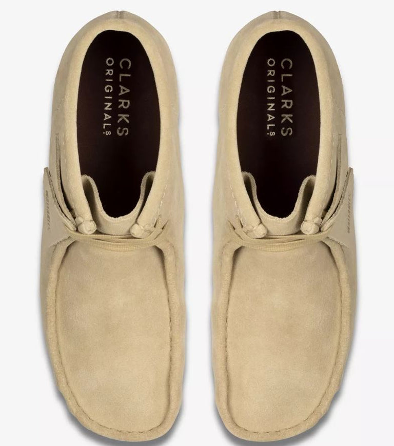 Clarks Maple Suede Wallabee Boot Men display picture 3