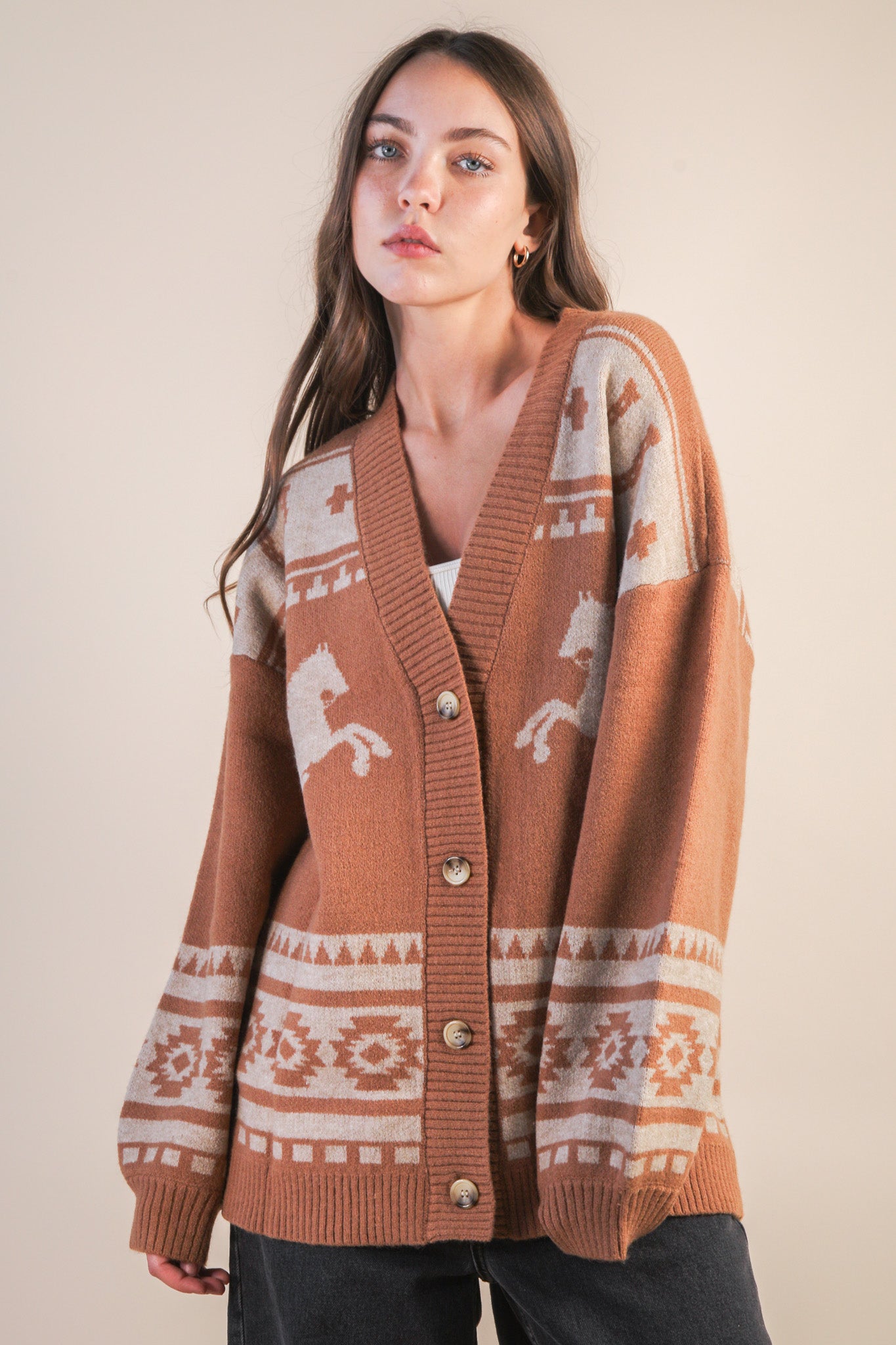 Very J Camel Oversized Western Graphic Knit Sweater Cardigan 12W3423N