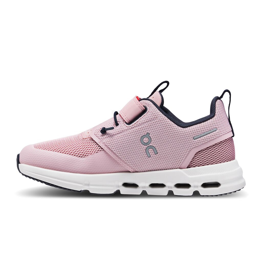 On Ultramarine/Zephyr Kids Cloud Play Athletic Shoes (Ages 4