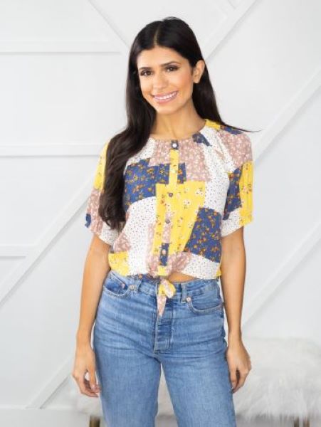 Grace and Emma Mix Pattern Tie Front Womens Top 6852E