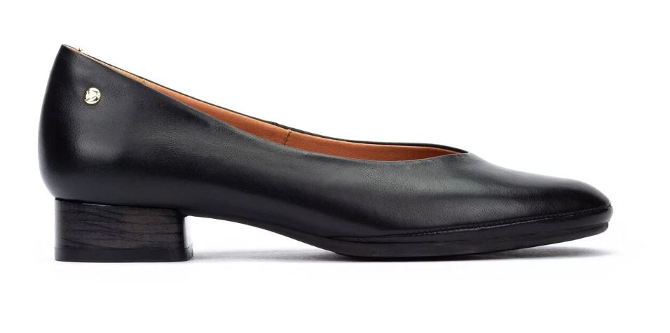 Pikolinos Black UBEDA Women Wide Fit Heeled Shoes