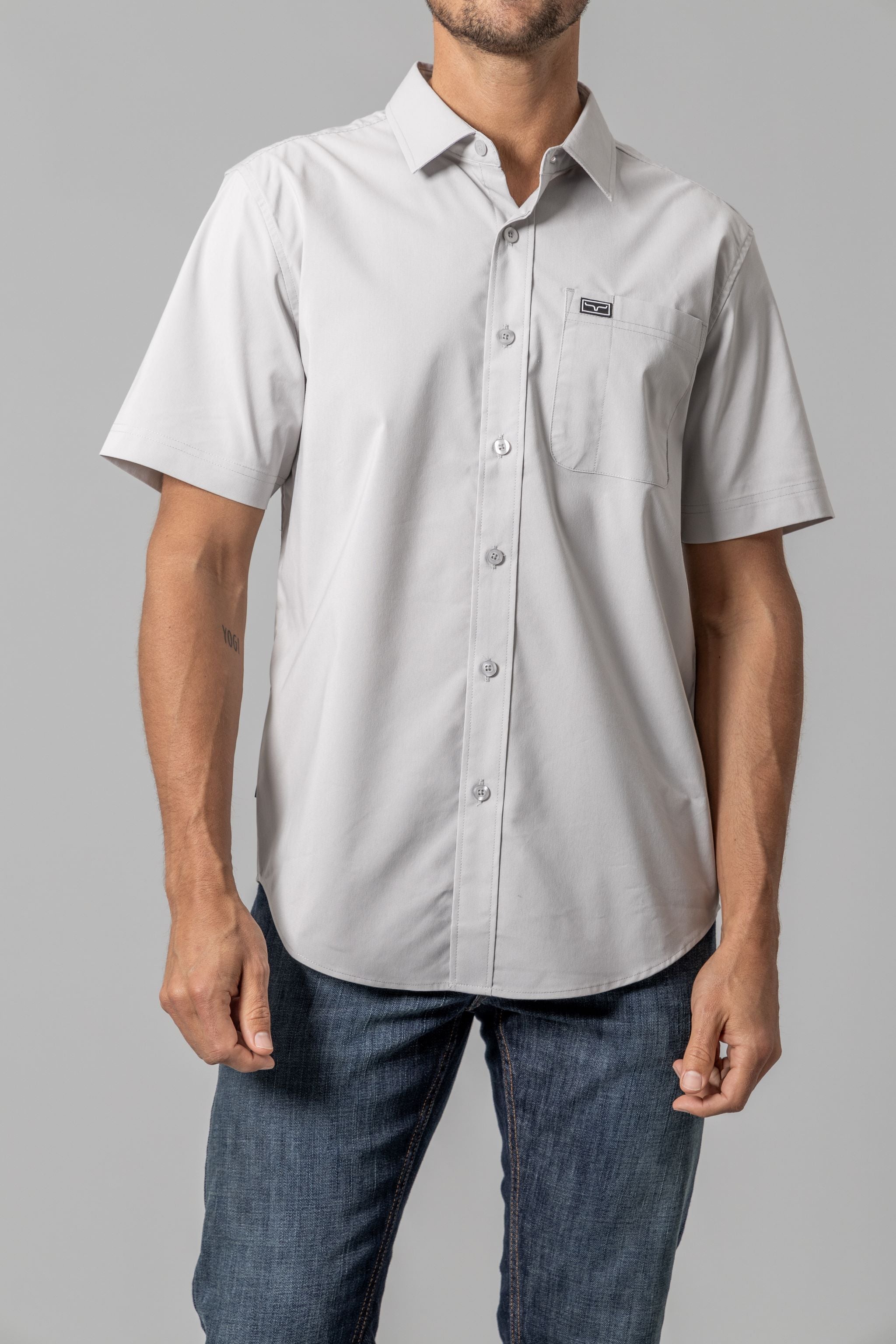 Kimes Ranch Silver White Linville Men's Collared Short Sleeve Button Front Dress Shirt MDS0000023GY033