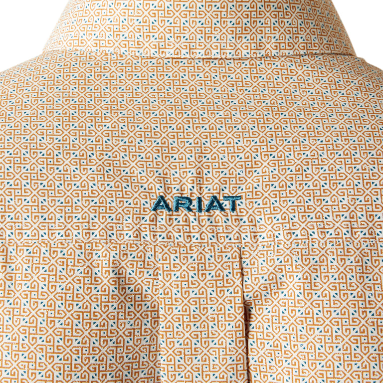 ARIAT Men's Johnnie Classic Fit Shirt - Casual Button-Down With Woven Placket, Generous Fit