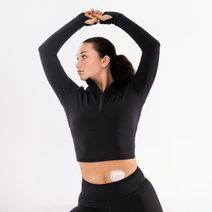 Legwear International Long Sleeve Zip Crop SHDACT
