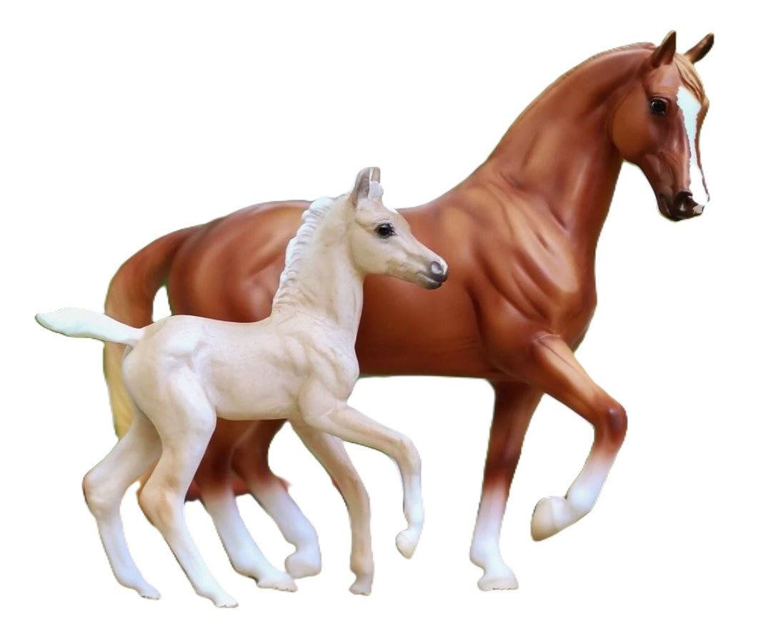 Breyer Power and Precision Horse and Foal Set B-FS-10251