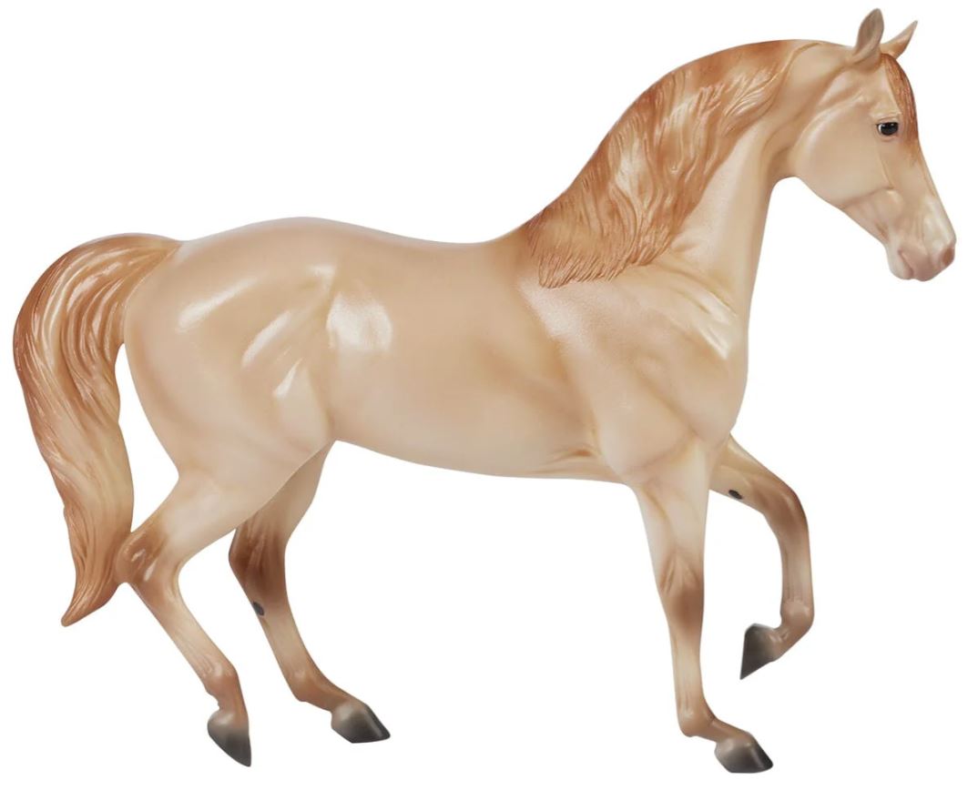 Breyer Champagne Quarter Horse Cross B-FS-10611