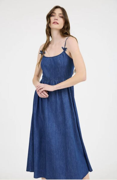 【&lovehelloさま専用】Blue DenimApron Dress &lovehelloさま専用】Blue DenimApron Dress Amazon.com