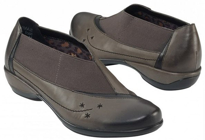 EVA Grey Leather Slip-On Stretch Panel Comfort Aetrex Womens Shoes
