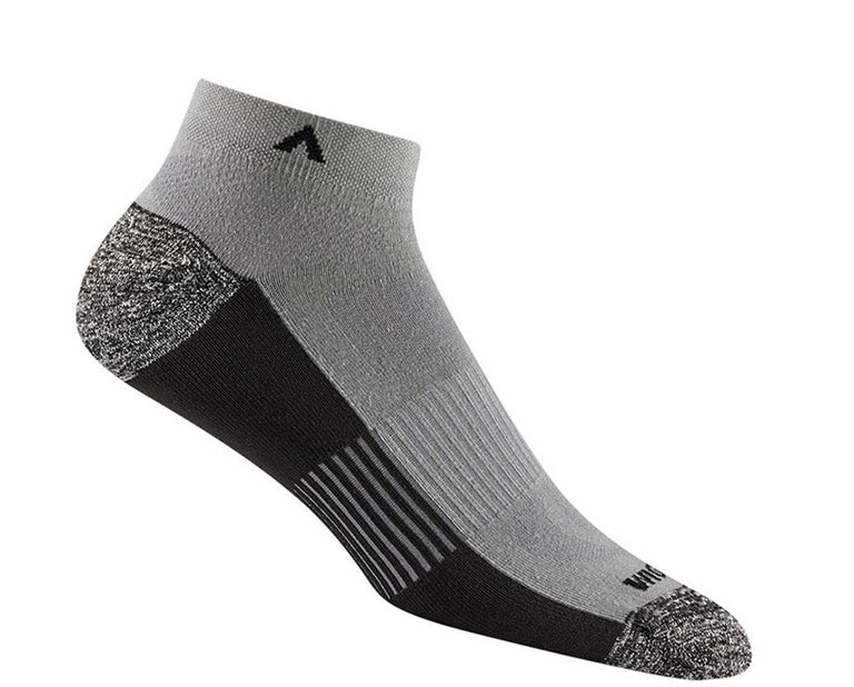 le bos Wigwam Gunmetal Attain Midweight Low Socks F6234