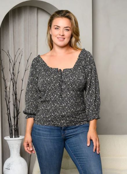 Black Floral Plus Size 3/4 Sleeve Square Neck Women's Top I-1-B-ZB10970F4
