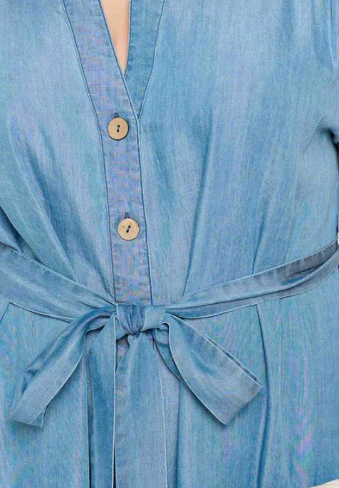 princess polly baby blue dress The dress: Celebrities join the white and gold or blue and black debate main image 0