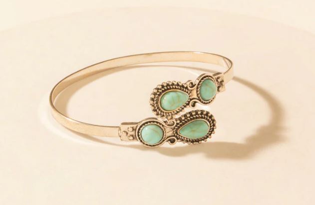 Myra Grande Curl Cuff in Rain Silver S-13571