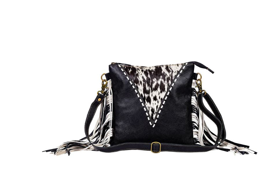 Myra Black and White Chilton Draw Concealed-Carry Bag S-9263