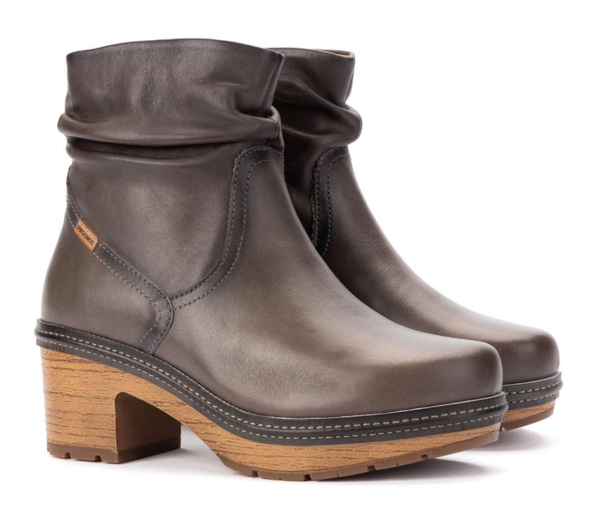 Pikolinos Ceniza Sort Wrinkled Leather Women's Ankle Boots W6F-8887