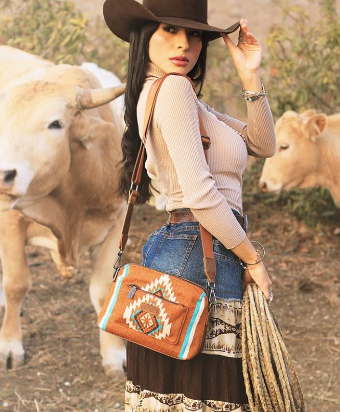 Wrangler Brown Aztec Knitted Crossbody Purse WG174-1832BR