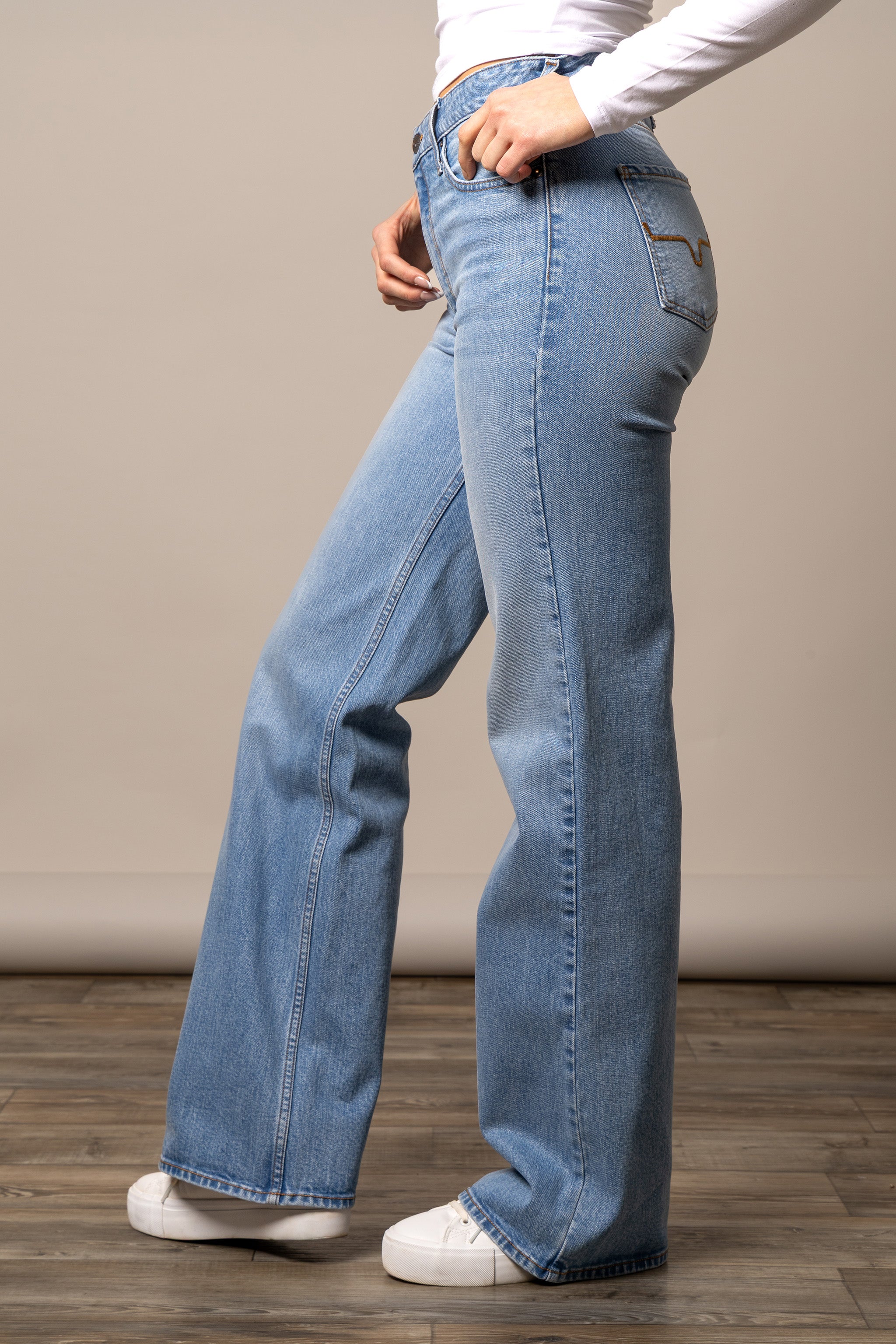 Kimes Ranch Light Wash Zoey Wide Leg Women's Jeans WJE0000027BL035